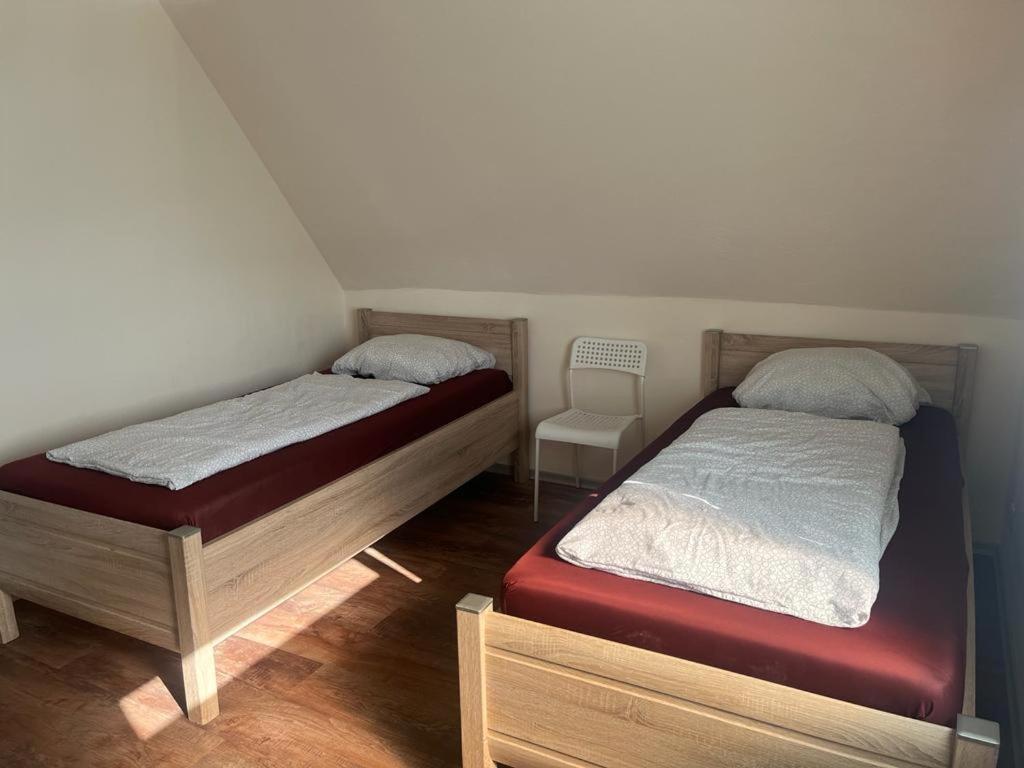 Pension Highway Bielefeld Senner Hellweg Esterno foto